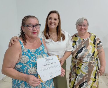 Foto 37: Entrega de certificados marca encerramento de cursos profissionalizantes em Quatá