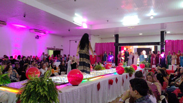 Foto 211: Candidata de Quatá vence Concurso Miss Terceira Idade Regional 2025