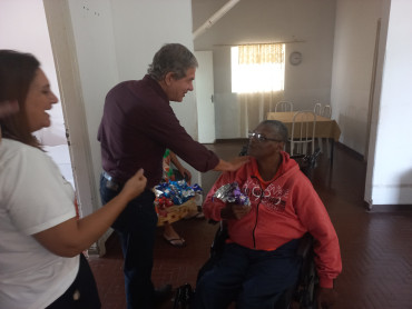 Foto 86: Entrega de Ovos de Páscoa 2025