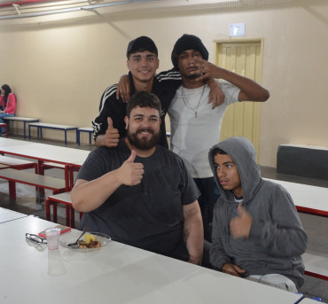 Foto 226: Churrasco marca as comemorações alusivas ao Dia das Crianças