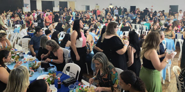 Foto 190: Funcionários Municipais de Quatá são homenageados com festa