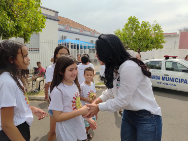 Foto 7: Primeira-dama do Estado de SP, Cristiane Freitas, visita Quatá