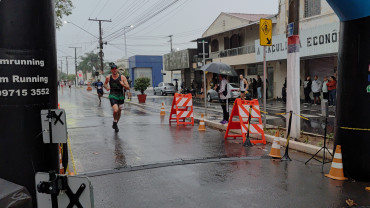 Foto 35: 5ª TVCom Running - Corrida de Pedestres em comemoração ao aniversário de Quatá