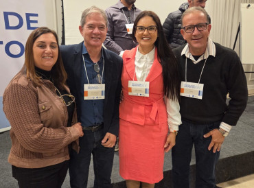 Foto 7: Chefe do Executivo de Quatá marca presença na Escola de Prefeitos 2025