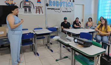 Foto 20: Professores da Rede Municipal recebem homenagem pelo Dia do Professor