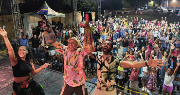 Foto 44: Quatá recebe Palco Móvel Emcena Brasil Edição Certame
