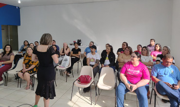 Foto 15: Funcionários participam de capacitação sobre o Estatuto da Criança e do Adolescente e violência sexual