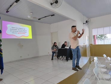 Foto 58: 6ª Conferência Municipal de Saúde reúne comunidade para discutir propostas sobre o SUS em Quatá