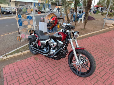 Foto 5: 3º Encontro de Carros Antigos e Motociclistas reúne centenas de expositores em Quatá