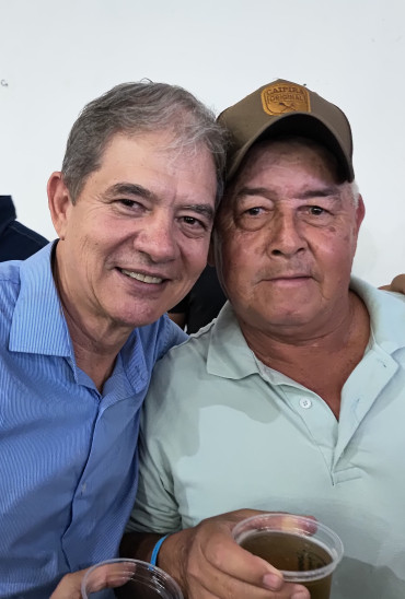 Foto 219: Funcionários Municipais de Quatá são homenageados com festa