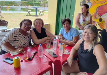 Foto 23: Passeio em comemoração ao Dia Internacional do Idoso