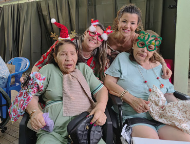 Foto 63: Em clima de Natal, Residência Terapêutica participa de confraternização