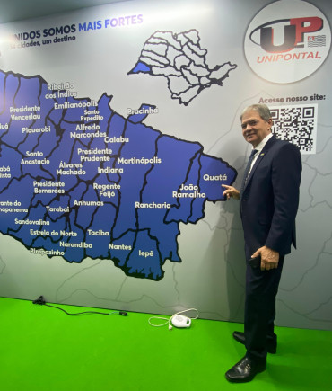 Foto 2: Prefeito de Quatá participa da 8ª Conexidades em Holambra/SP