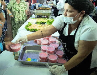 Foto 257: Funcionários Municipais de Quatá são homenageados com festa
