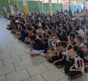 Foto 67: Alunos e usuários recebem orientações sobre prevenção e controle do diabetes 