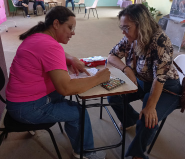 Foto 38: Funcionários de Escolas e Creches recebem ações de prevenção do Outubro Rosa