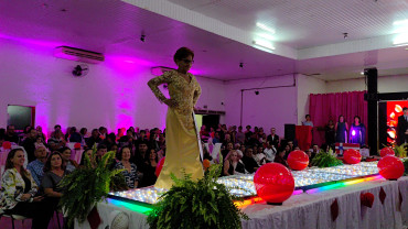 Foto 89: Candidata de Quatá vence Concurso Miss Terceira Idade Regional 2025