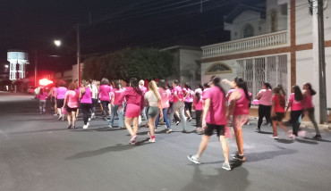 Foto 70: Caminhada e Passeio Ciclístico em prol do Outubro Rosa