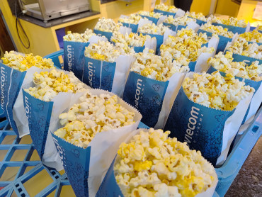 Foto 11: Cinema e Vivência Cultural: Alunos da Escola Chiquinho participam de passeio ao Prudenshopping