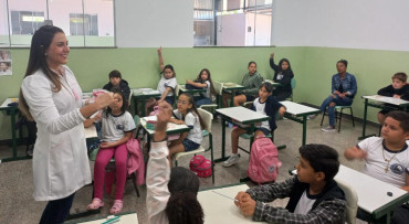 Foto 27: Saúde Bucal vai até as Escolas Municipais e particulares de Quatá