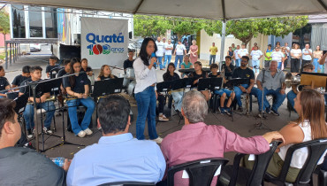 Foto 32: Primeira-dama do Estado de SP, Cristiane Freitas, visita Quatá