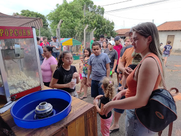 Foto 26: Prefeitura de Quatá realiza festa em comemoração ao Dia das Crianças
