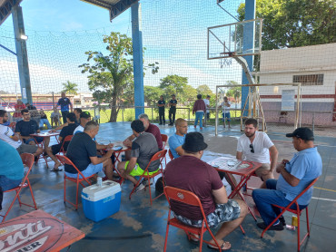 Foto 24: Torneio de Truco é realizado em comemoração ao Dia do Trabalhador