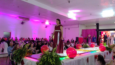 Foto 201: Candidata de Quatá vence Concurso Miss Terceira Idade Regional 2025