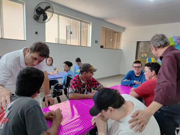 Foto 103: Churrasco marca as comemorações alusivas ao Dia das Crianças