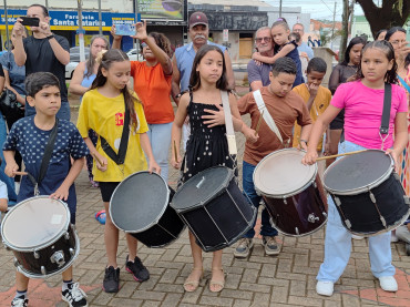 Foto 5: Guri comemora 30 anos com flashmob simultâneo em 70 cidades