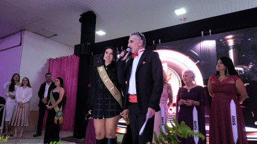 Foto 37: Candidata de Quatá vence Concurso Miss Terceira Idade Regional 2025