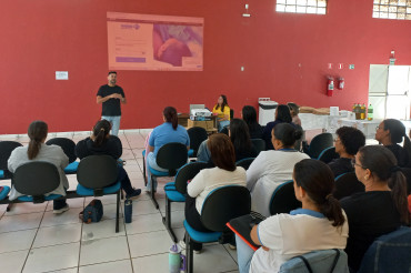 Notícia Profissionais da Saúde de Quatá participam de treinamento sobre o Novo Financiamento da APS