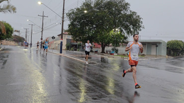 Foto 6: 5ª TVCom Running - Corrida de Pedestres em comemoração ao aniversário de Quatá