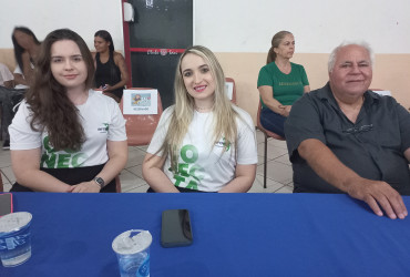 Foto 182: Alunos dos 5º anos de Escolas Municipais recebem certificado do Proerd