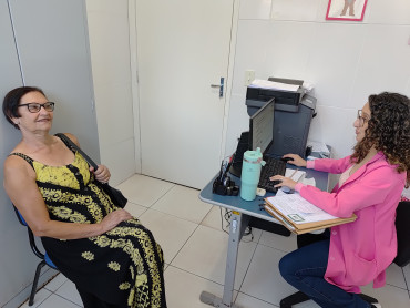 Foto 15: Saúde realiza ações alusivas a Campanha do outubro Rosa