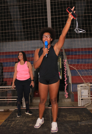 Foto 108: Aulão de Zumba e Ritmos: em especial ao Outubro Rosa!