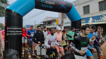 Foto 23: 5ª TVCom Running - Corrida de Pedestres em comemoração ao aniversário de Quatá