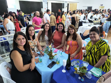 Foto 125: Funcionários Municipais de Quatá são homenageados com festa
