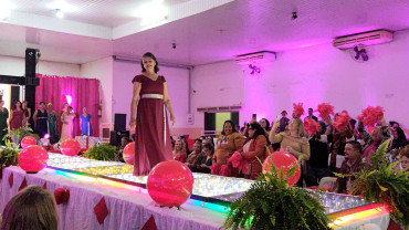 Foto 199: Candidata de Quatá vence Concurso Miss Terceira Idade Regional 2025