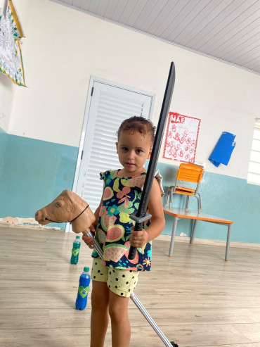 Foto 53: Creche Orísia comemora 7 de Setembro