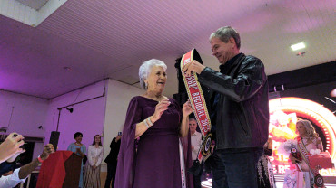 Foto 62: Candidata de Quatá vence Concurso Miss Terceira Idade Regional 2025
