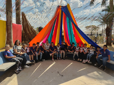 Foto 9: Alunos de Quatá visitam o Museu Índia Vanuíre em Tupã
