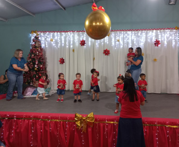 Foto 97: Apresentações de encerramento de final de ano das Creches