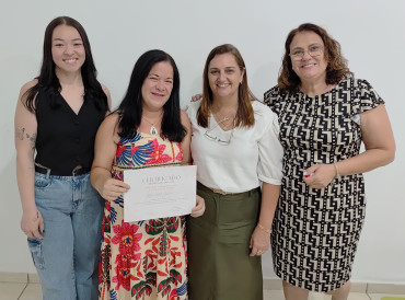 Foto 70: Entrega de certificados marca encerramento de cursos profissionalizantes em Quatá