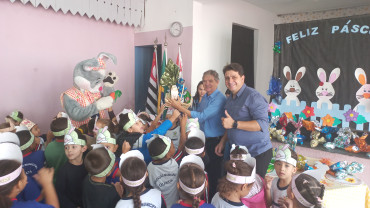 Foto 134: Entrega de Ovos de Páscoa 2025