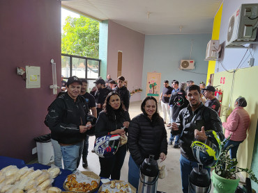 Foto 93: 3º Encontro de Carros Antigos e Motociclistas reúne centenas de expositores em Quatá