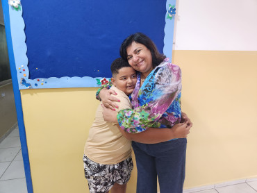 Foto 63: Volta às Aulas em Quatá: Alunos recebem Kit Escolar e Mimo especial