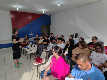 Foto 10: Funcionários participam de capacitação sobre o Estatuto da Criança e do Adolescente e violência sexual
