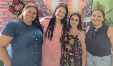 Foto 16: Em clima de Natal, Residência Terapêutica participa de confraternização