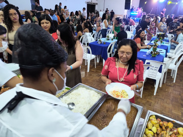 Foto 93: Funcionários Municipais de Quatá são homenageados com festa